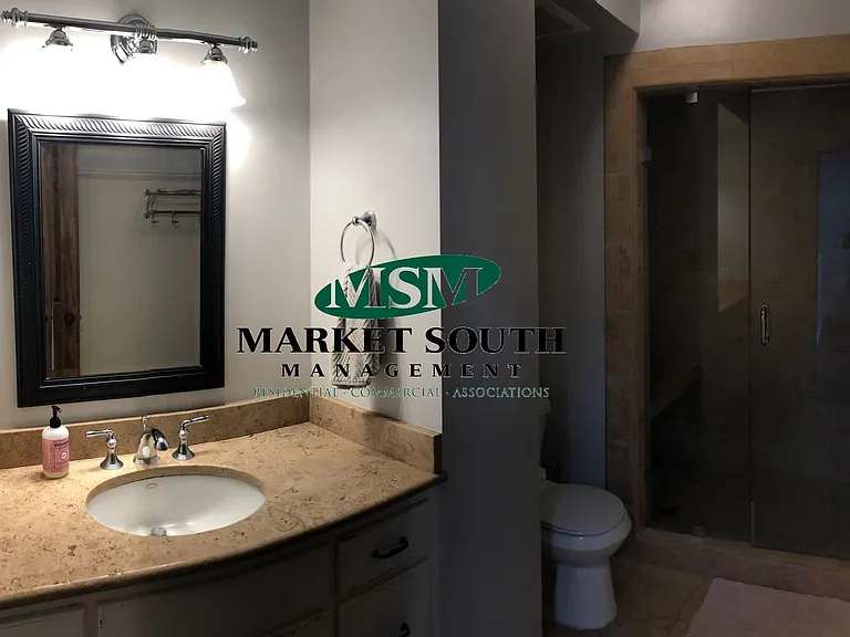 2407 Bull St #B — Photo 2