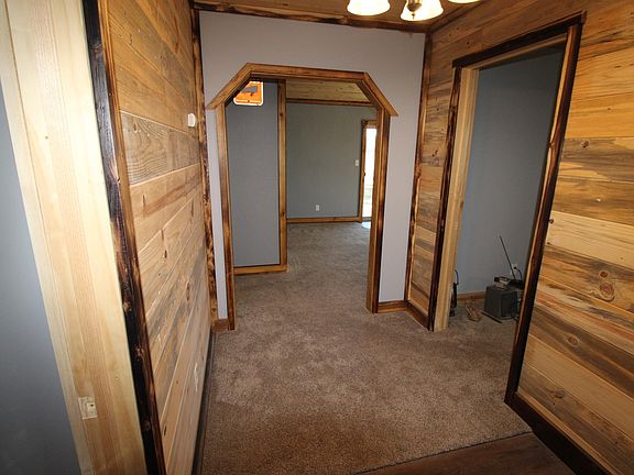 4th image of 40206 Marshview Dr