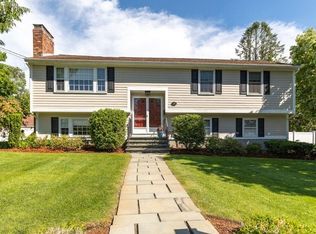 68 Brewster Dr, Needham, MA 02492
