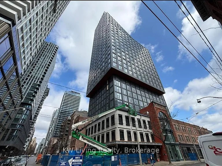 100 Queen St E #1716 — Photo 1