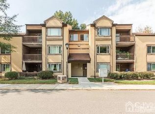 1307 Sayre Dr, Princeton, NJ 08540