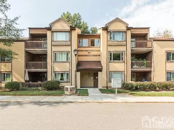 1307 Sayre Dr, Princeton, NJ 08540