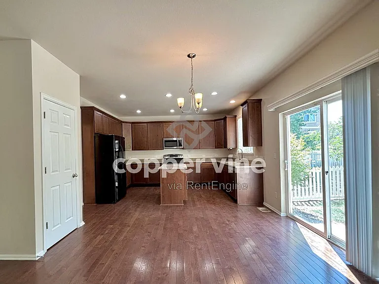 3342 E 140th Dr — Photo 8