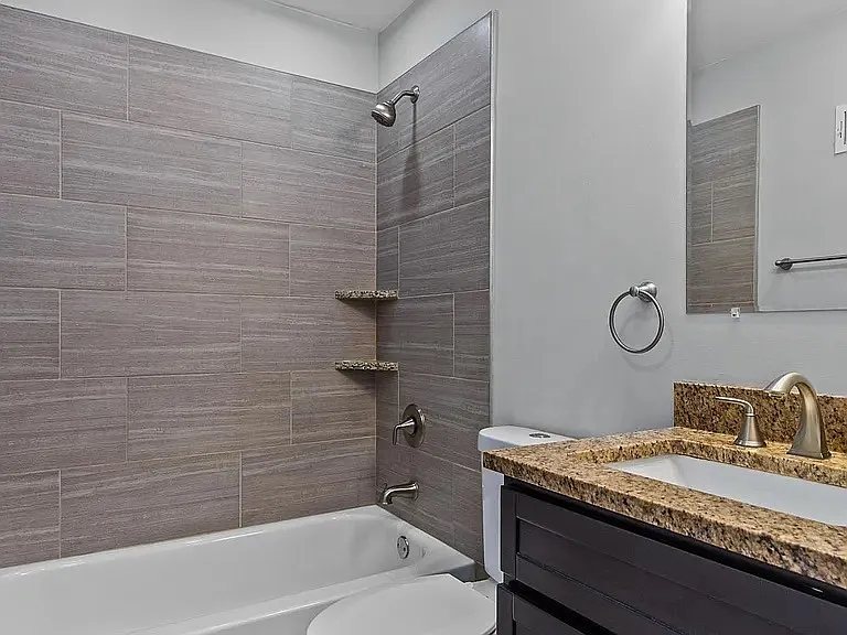 3611 Wabash Ave — Photo 14