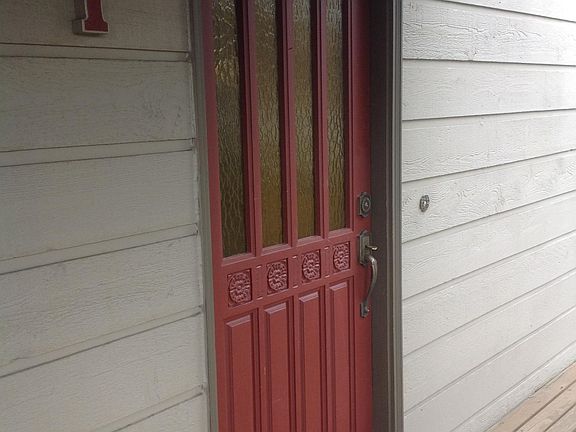 5th image of 3730 192nd St SW