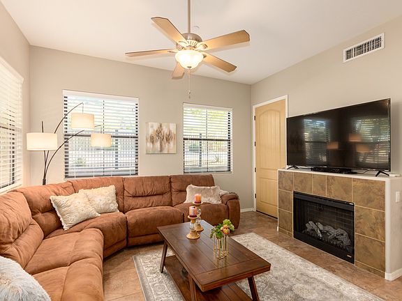 5th image of 10055 N 142nd St Unit 1210