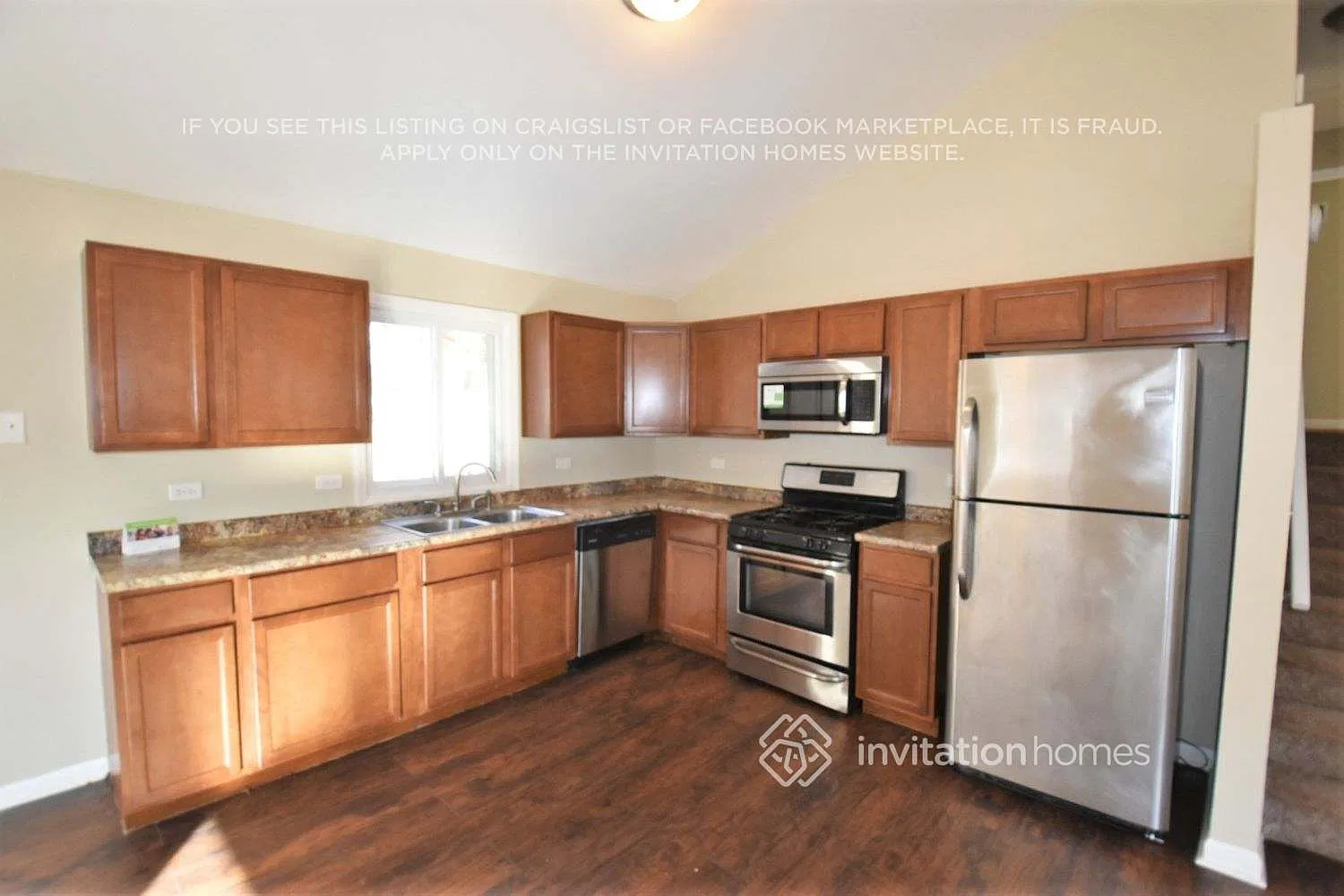 33 Woodland Ave Fox Lake, IL 60020 — Photo 4