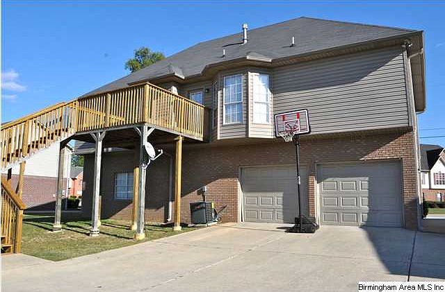 2nd image of 71 Royal Coach Cir