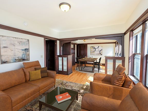 4th image of 1583 1/2 Selby Ave #14