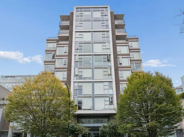 538 W 7th Ave #906, Vancouver, BC V5Z 1B3