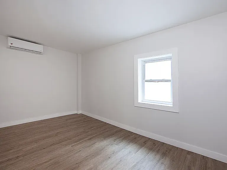 228 E 51st St #3 — Photo 13