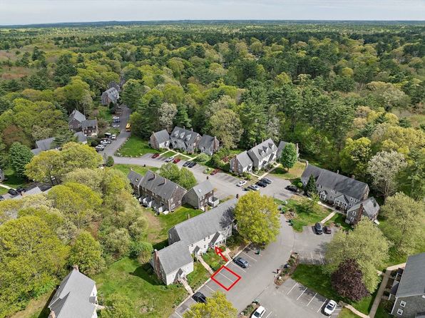 474 Twin Lakes Dr UNIT 474, Halifax, MA 02338