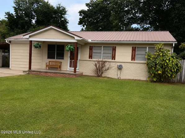 305 Lionel Rd, Pearl, MS 39208