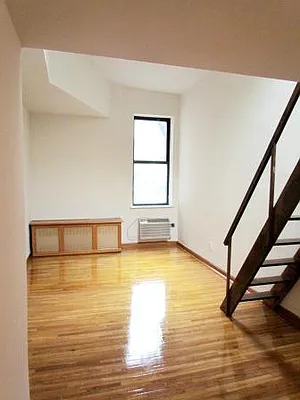 Rented by Mirador Real Estate | media 16