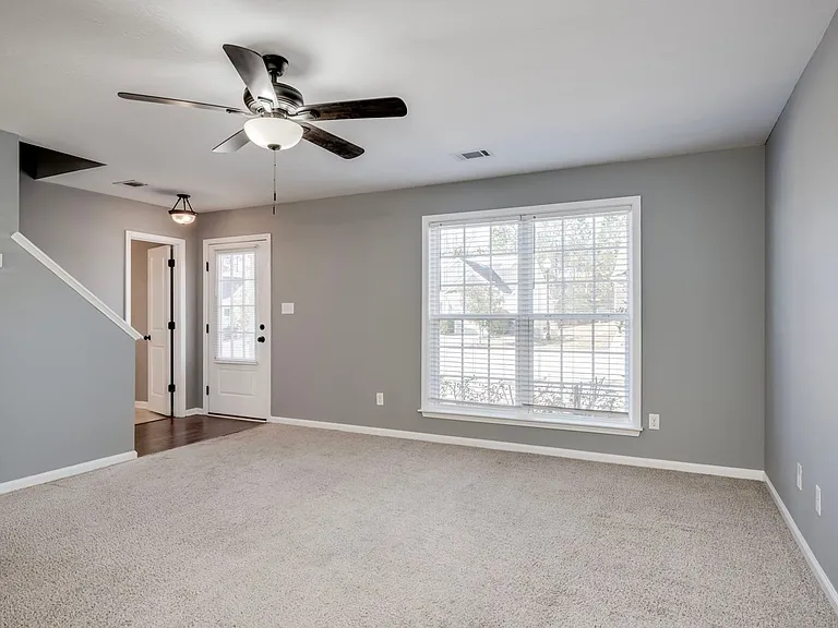 716 Whispering Willow Way — Photo 3