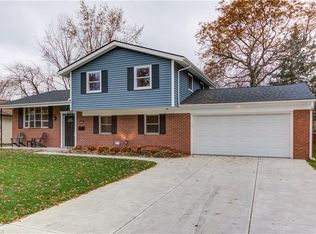 564 Beeler Dr, Berea, OH 44017