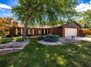 5601 Schoolhouse Ct, West Chester, OH