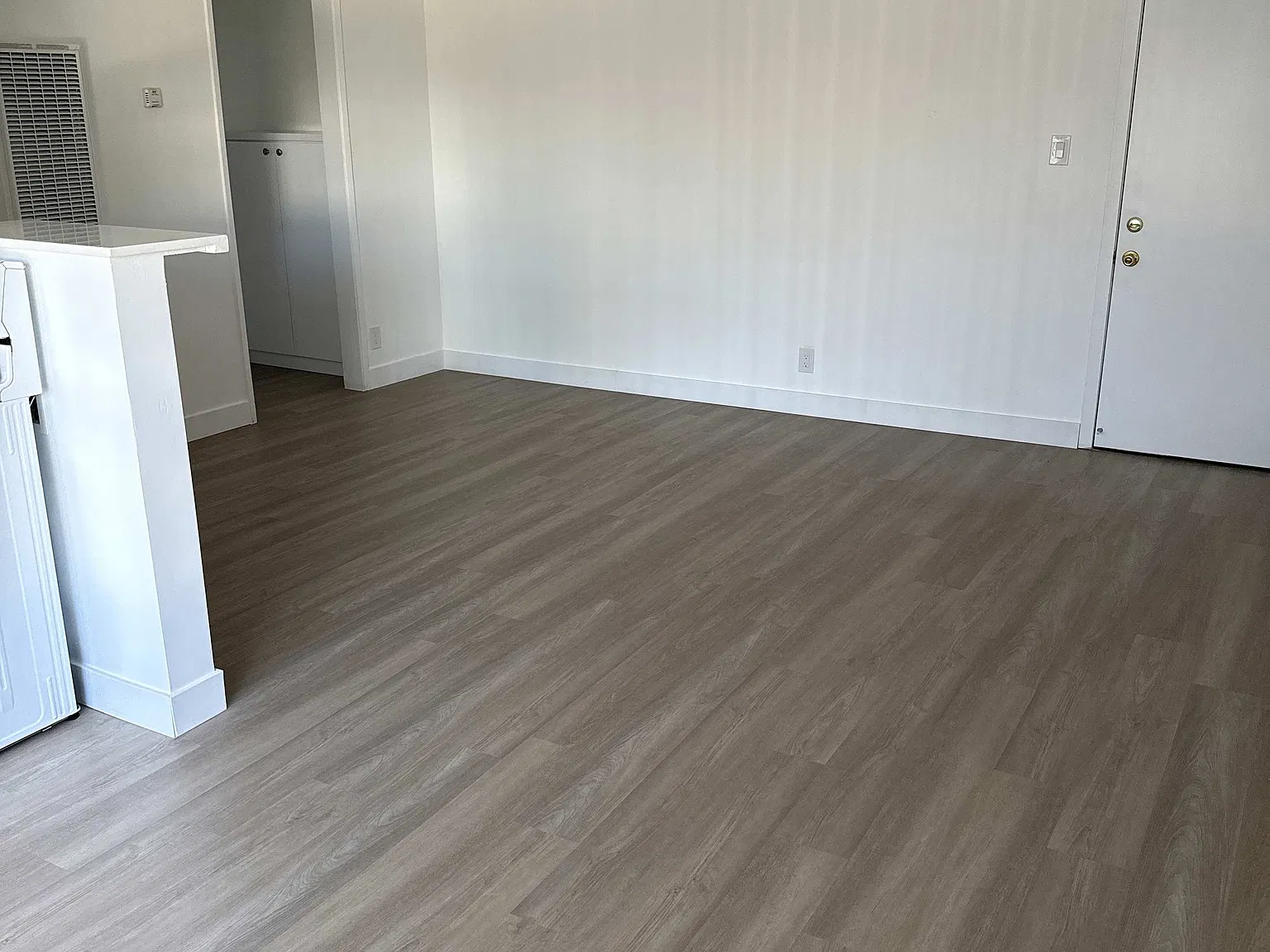 1 bed, 600 sqft, $1,900 — Photo 2