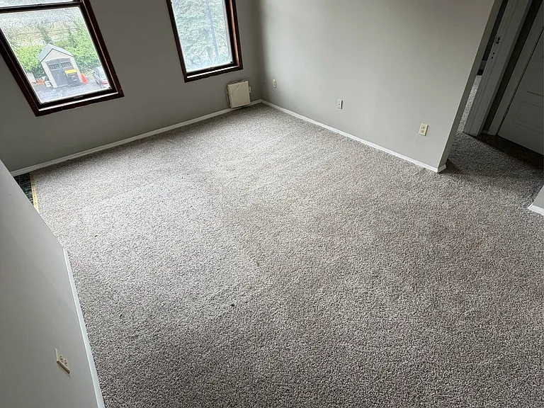 3019 Broadway #2 — Photo 3