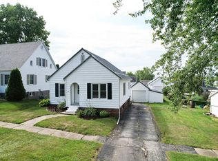 125 W Maple St, West Union, IA 52175