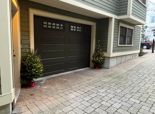 10 Spring Garden St #2, Boston, MA 02125