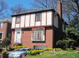 18141 Henley Rd, Jamaica, NY 11432