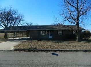 513 Stapleton Pl, Lincoln, AR 72744