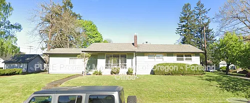 6733 N Stanford Ave Photo 1