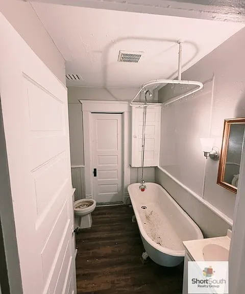 208 W Oakland Ave #B — Photo 5