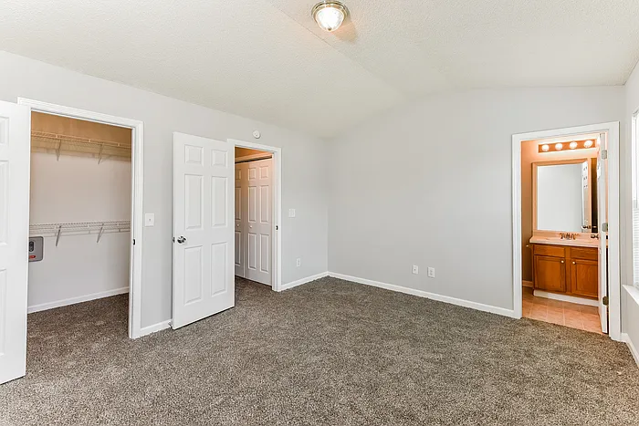 7245 Alicias Way — Photo 10