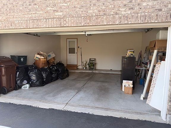 4th image of 7917 Belle Rive Ct