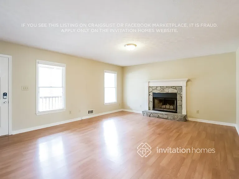40 Oak Landing Ln — Photo 3
