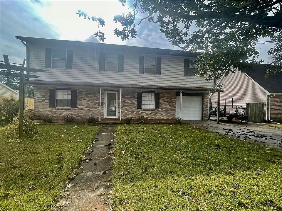 1st image of 416 Belle Chase Dr