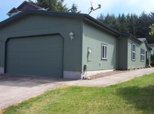 548 SE Jetty Ave, Lincoln City, OR