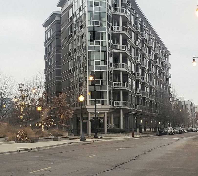 1st image of 845 N Kingsbury St Unit 713