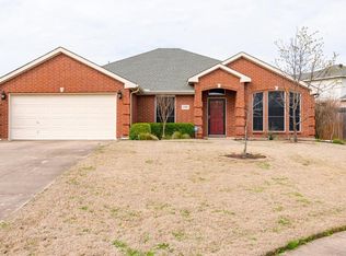 1168 Blue Rider Ct, Benbrook, TX 76126