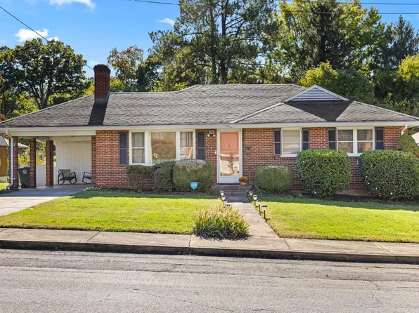 4608 Golf Park Dr, Lynchburg, VA 24502