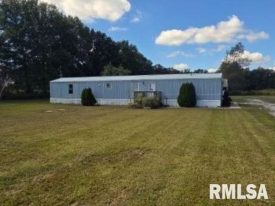 19499 N Iris Ln, Mount Vernon, IL, 62864