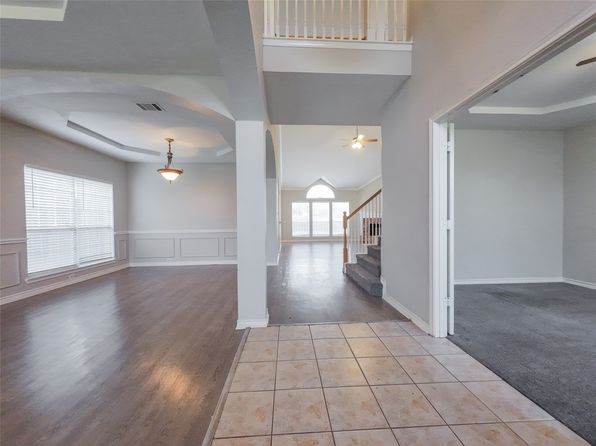 5171 Brook Meadow Ln, Fort Worth, TX 76133