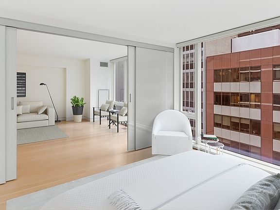 4th image of 135 W 52nd St APT 9C