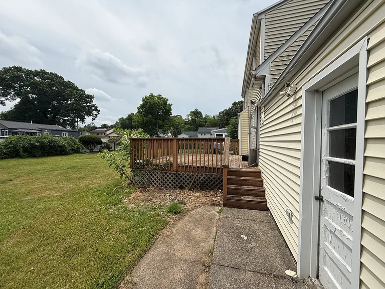 585 Mountainview Dr — Photo 34
