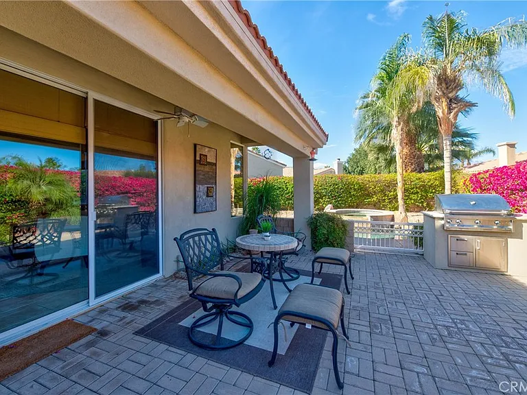 70 Rocio Ct — Photo 33
