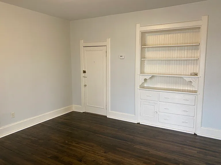 14314 S Union Ave #2W — Photo 2