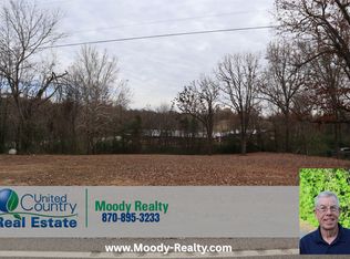 330 S Main St, Salem, AR 72576