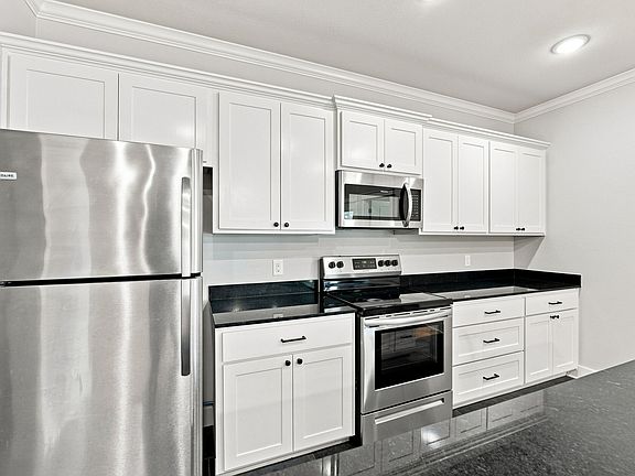 2nd image of 410 Downhill St #482D