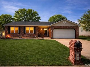967 Dunberry Dr, Shiloh, IL