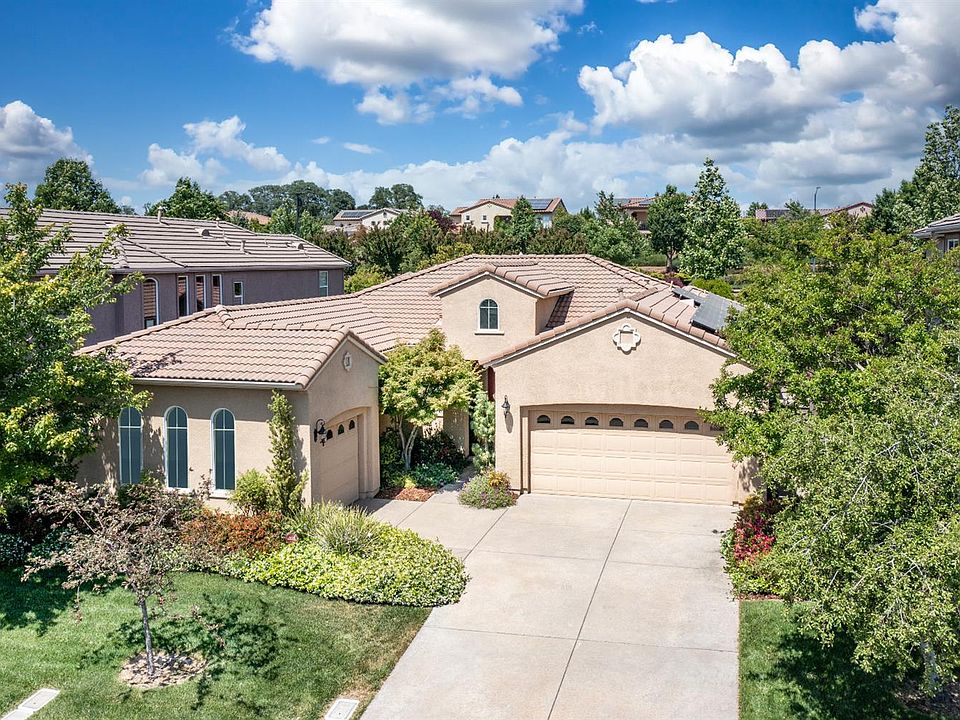 2nd image of 2042 Beckett Dr