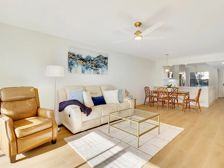 1001 Pinecrest Cir #C — Photo 12