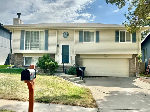 7875 Kansas Ave, Omaha, NE 68134