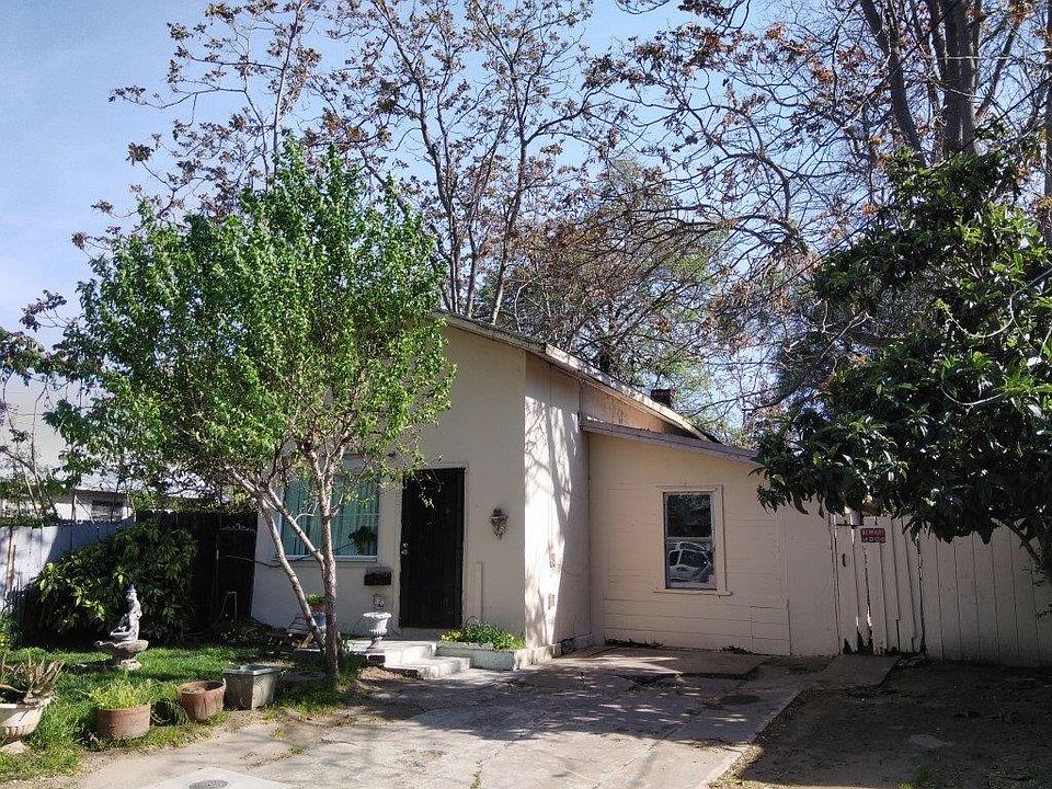 1st image of 205 5th St